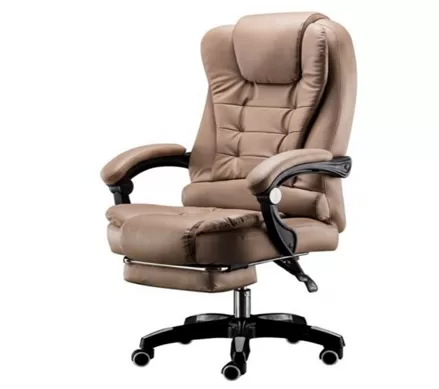 Importance of a Comfortable Chair for Extended Desk Sitting